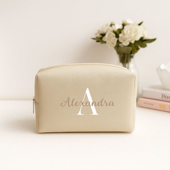 Personalisierbare Kosmetiktasche mit Monogram Personalisierbare Kosmetiktasche mit Monogram
