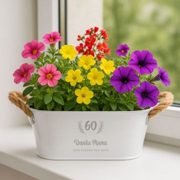 Personalisierbarer Blumenkasten mit Kranz und Text