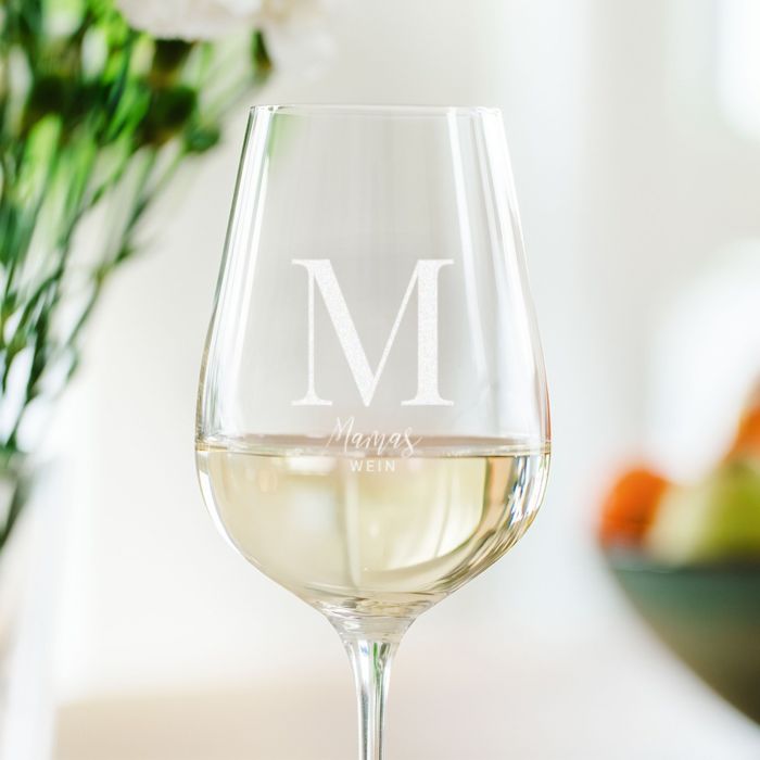 Personalisierbares Weinglas mit Monogramm