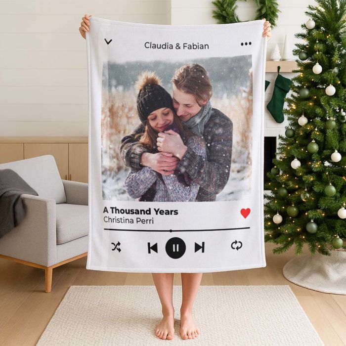 Personalisierbare Decke mit Foto und Song